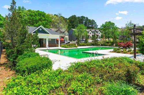 1401 Bayrose Cir, Atlanta GA 30344-1690 exterior