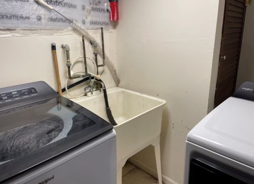 14437 State St, Chicago IL  60827-2837 exterior