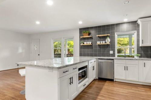 1831 Cameo Ct, Tucker GA  30084-7002 exterior