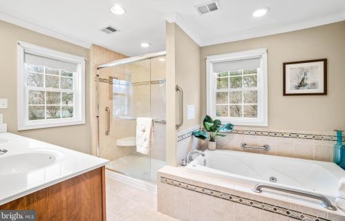 1901 Fallsmead Way, Rockville MD 20854-2640 exterior