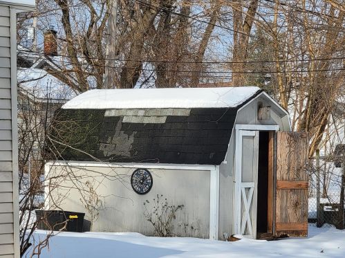 1935 Kinsey St, Meskegon MI  49441-2912 exterior