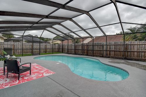 9759 Fox Hollow Rd, Tampa FL  33647-1831 exterior