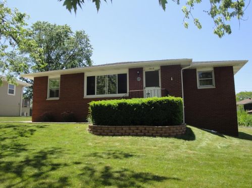 7418 Jennings Pl, Gary, IN 46410-4444