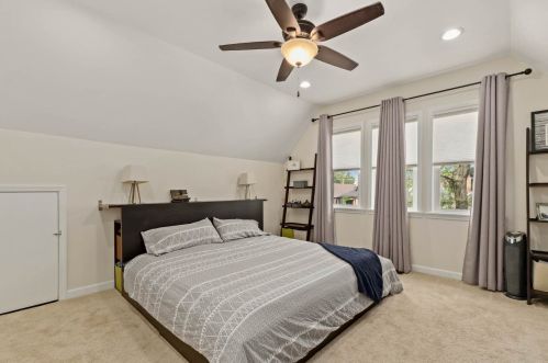 1740 Nagle Ave, Chicago IL 60706-4805 exterior