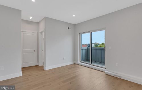 1840 Leithgow St, Philadelphia PA 19123-1430 exterior