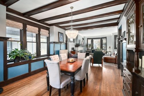 2946 Stowell Ave, Milwaukee WI 53211-3349 exterior