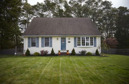 95 Cranesbill Rd, Taunton, MA 02780-5080