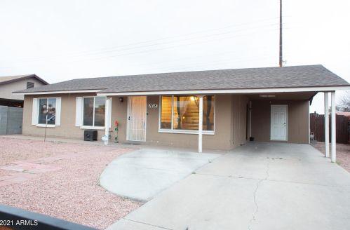 1818 50 Dr, Phoenix AZ 85031-1324 exterior