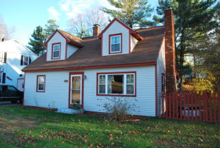 334 Donald St, Manchester NH  03102-4913 exterior