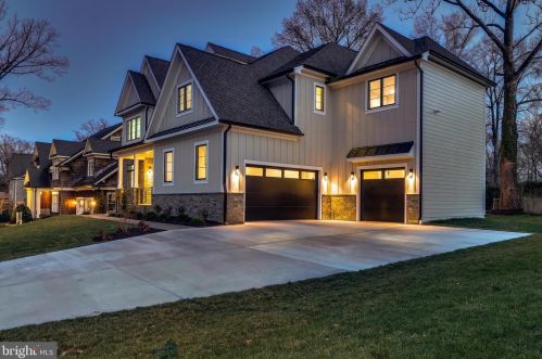 6801 Dillon Ave, Mc Lean VA  22101-4435 exterior