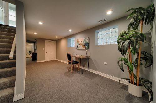 8146 Laflin St, Chicago IL  60620-4347 exterior