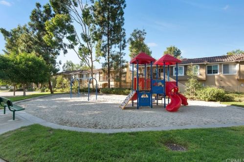 261 Gallery Way, Tustin CA 92782-1114 exterior