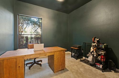 5120 Allamanda Dr, Austin TX 78739-2120 exterior