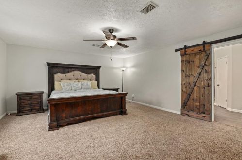 5611 Frst Timbers Dr, Humble TX 77346-1937 exterior