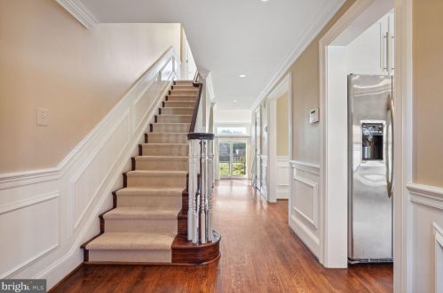 3508 Winfield Ln, Washington, DC 20007-2344