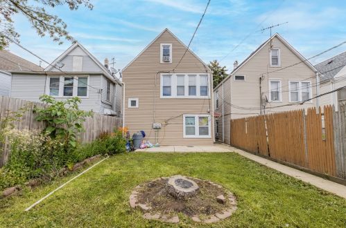 4230 Fairfield Ave, Chicago IL 60632-1221 exterior