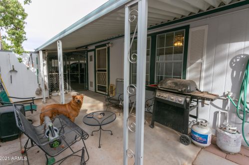 2102 Fairmount Ave, Phoenix AZ 85015-5306 exterior