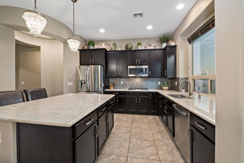 8499 National Dr, Tucson AZ 85742-8526 exterior