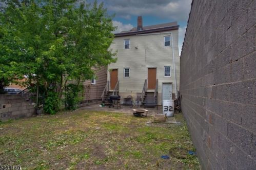 32 Butler St, Paterson NJ 07524-1926 exterior