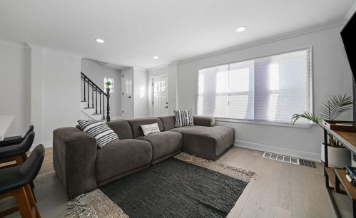 7812 Altgeld St, Chicago IL  60707-2434 exterior