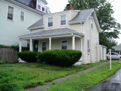 135 Bridge St, Newton, MA 02458-1105