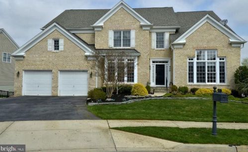 420 Long Trail Ter, Rockville, MD 20850-7763