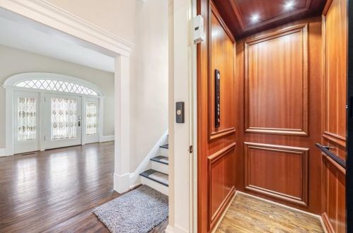 824 Briarcliff Pl, Atlanta GA 30306-3902 exterior