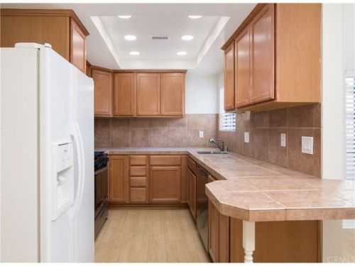 1101 Packers Cir, Tustin CA  92780-3502 exterior