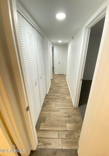 2327 56 Dr, Phoenix AZ 85031-2523 exterior