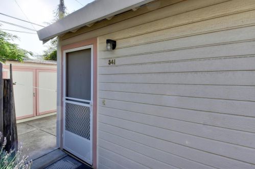 539 J St, Davis CA 95616-2326 exterior