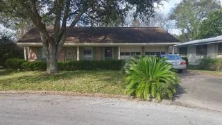 8110 Bob White Dr, Houston TX  77074-6113 exterior