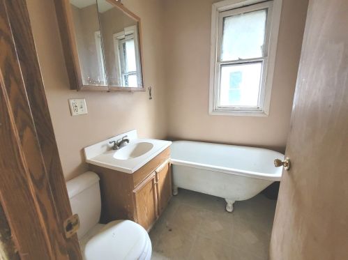 130 9 Ave, Broadview IL 60153-1531 exterior