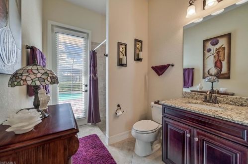 10130 Biscayne Bay Ln, Naples FL 34120-3754 exterior