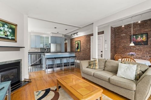 48 Kent St, Brookline, MA 02445-7956