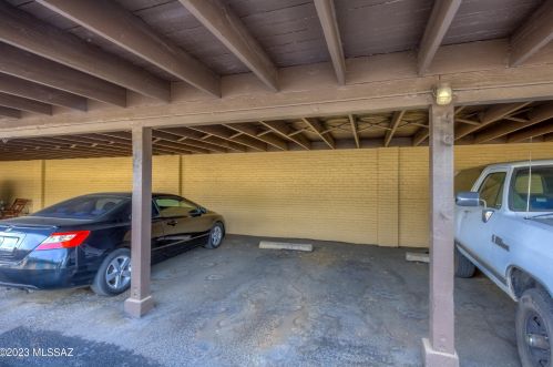 2943 17 St, Tucson AZ 85719-6948 exterior