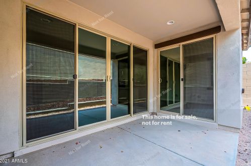 828 Amberwood Dr, Phoenix AZ 85045-0604 exterior