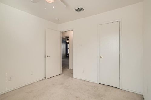 6600 Doyal Dr, Austin TX 78747-3902 exterior