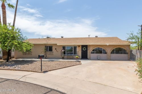 8634 3rd St, Phoenix, AZ 85020-3114