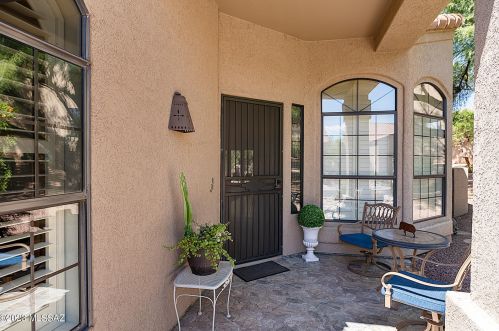 5881 Golden Eagle Dr, Tucson, AZ 85750-0815