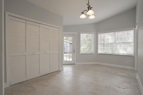 7115 Bonito St, Tampa FL  33617-8405 exterior