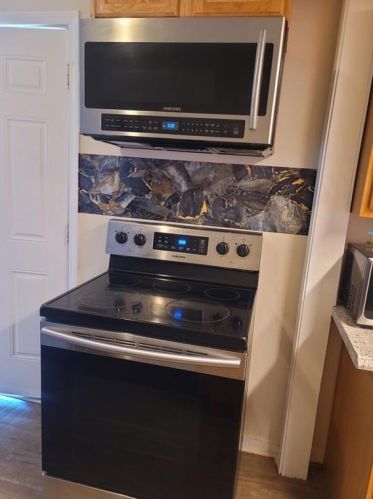 1082 Desota St, Gainesville GA 30501-4907 exterior