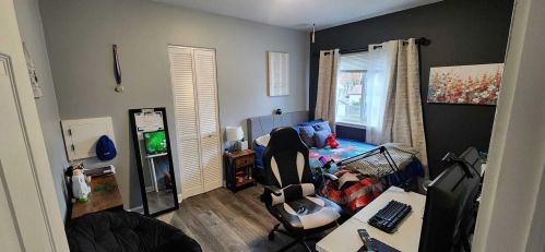 3625 Whitnall Ave, Milwaukee WI 53207-4461 exterior