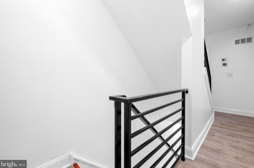 1725 Marshall St, Philadelphia PA 19120-0037 exterior