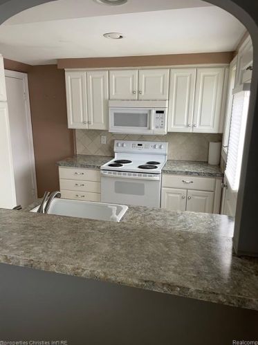 1938 Graefield Rd, Bham MI  48009-5848 exterior