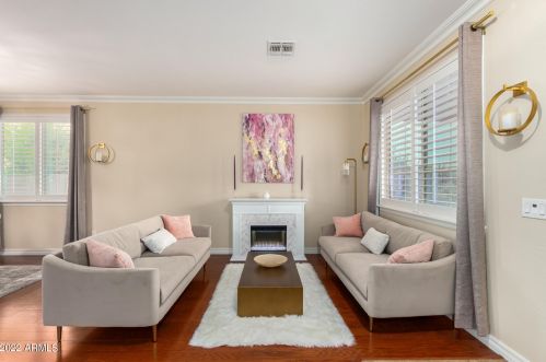 654 Bartlett Way, Chandler AZ  85248-5088 exterior