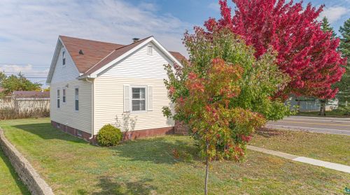 745 James St, Ely MN 55731-1535 exterior