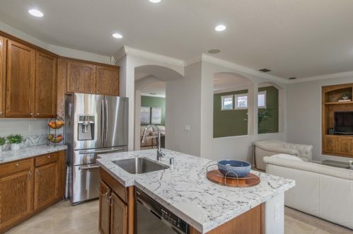 1222 Meredith Way, Folsom CA 95630-7325 exterior