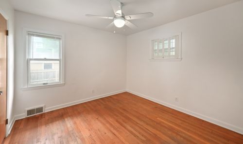 2819 Howell Ave, Milwaukee WI 53207-2054 exterior