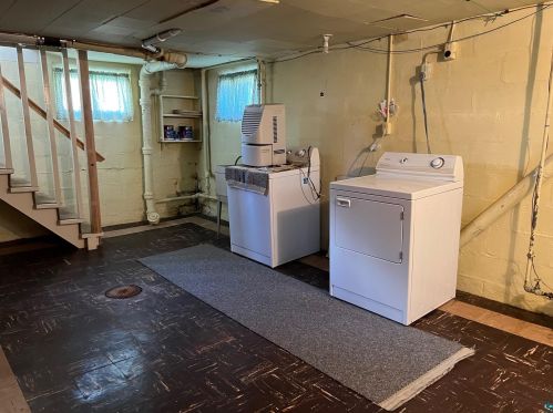 2717 22 Ave, Duluth MN 55806-1631 exterior