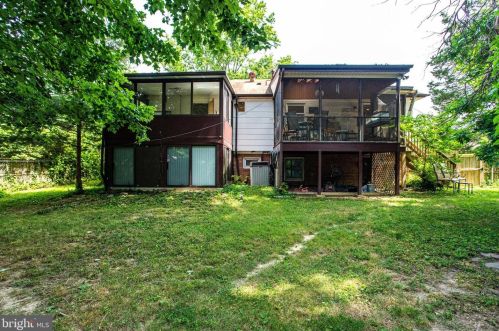 1503 Cool Spring Dr, Alexandria, VA 22308-1620